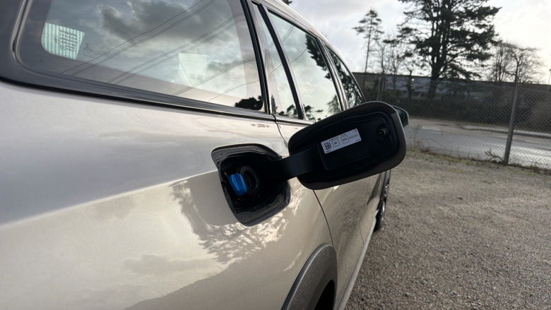 Volvo V60 2.0 D4 [190] Cross Country Plus 5dr AWD Auto Diesel Estate